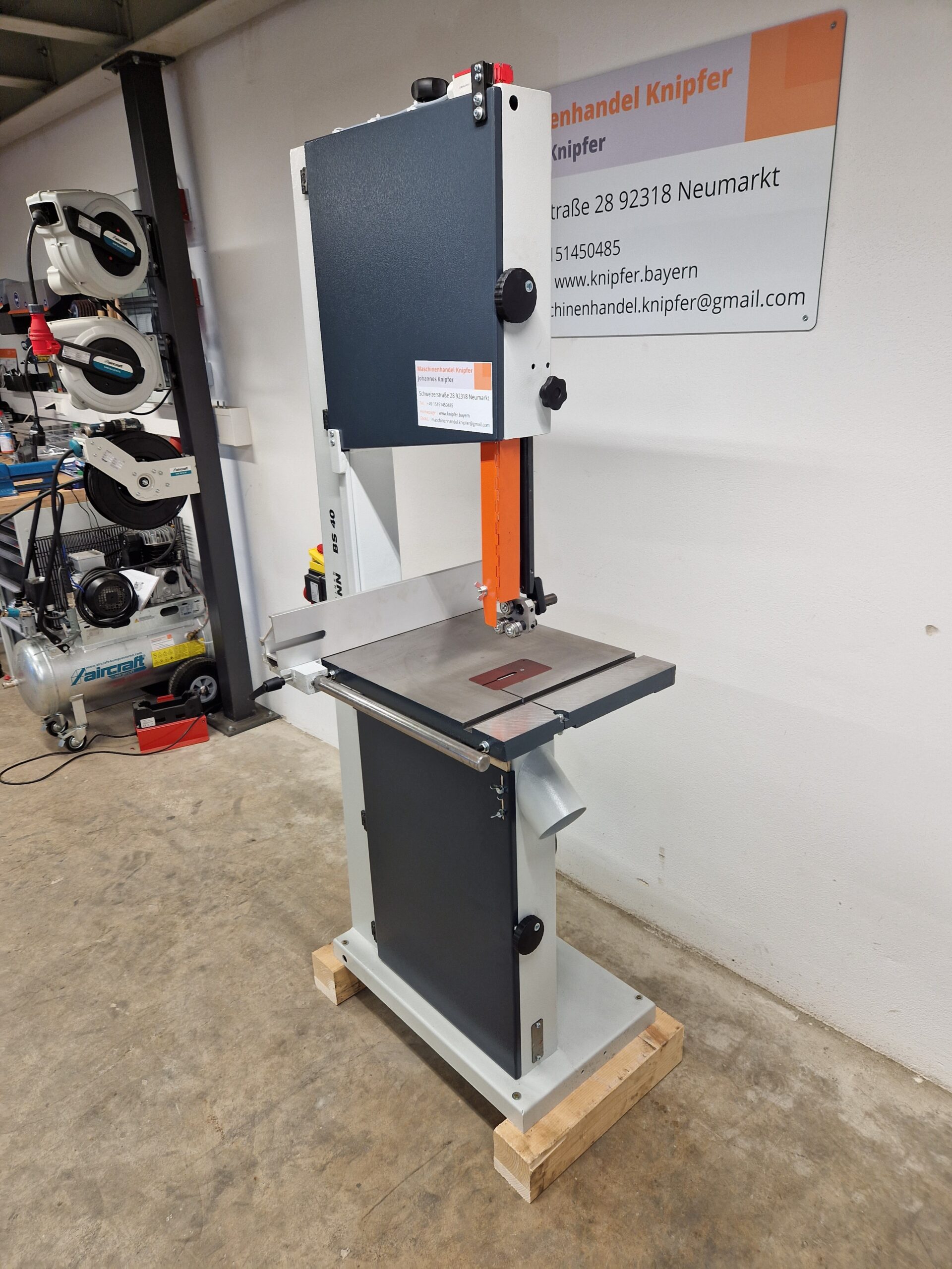 Nikmann BS 40 Bandsäge Holzbandsäge 4kW 45° Schwenkbar – Bild 3