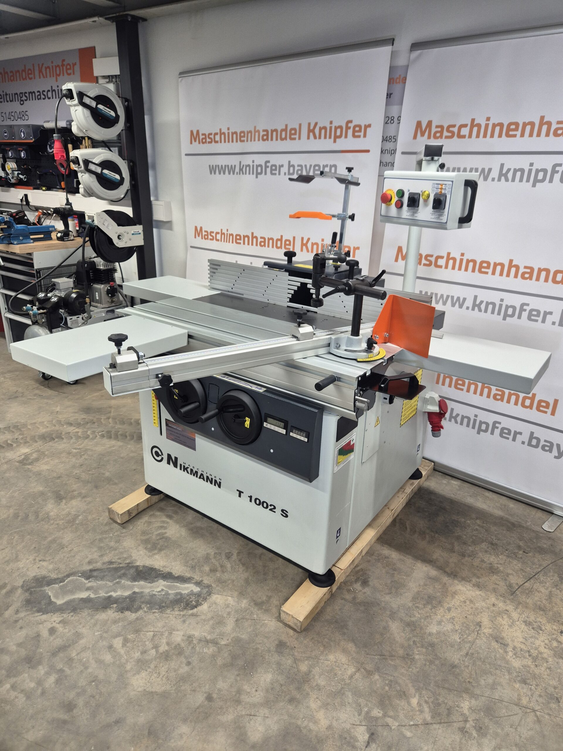Nikmann T 1002 S Digital Tischfräse Schwenkspindelfräse Integral